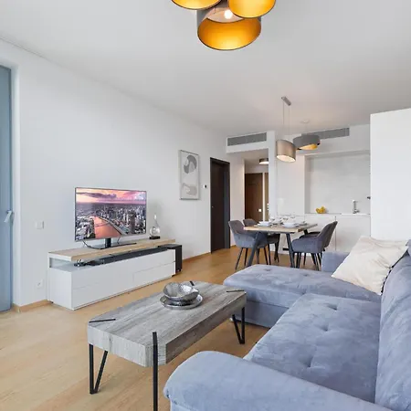 Sky Park Skyline Views - Castle And דירה *