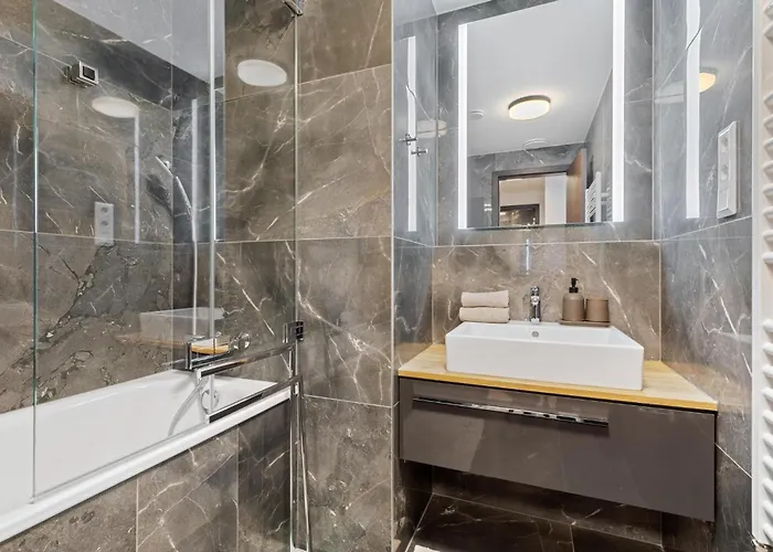 Sky Park Skyline Views - Castle And Appartement Bratislava